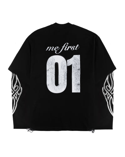 T-shirt a maniche lunghe nera Selfromance First, vista dietro con la stampa