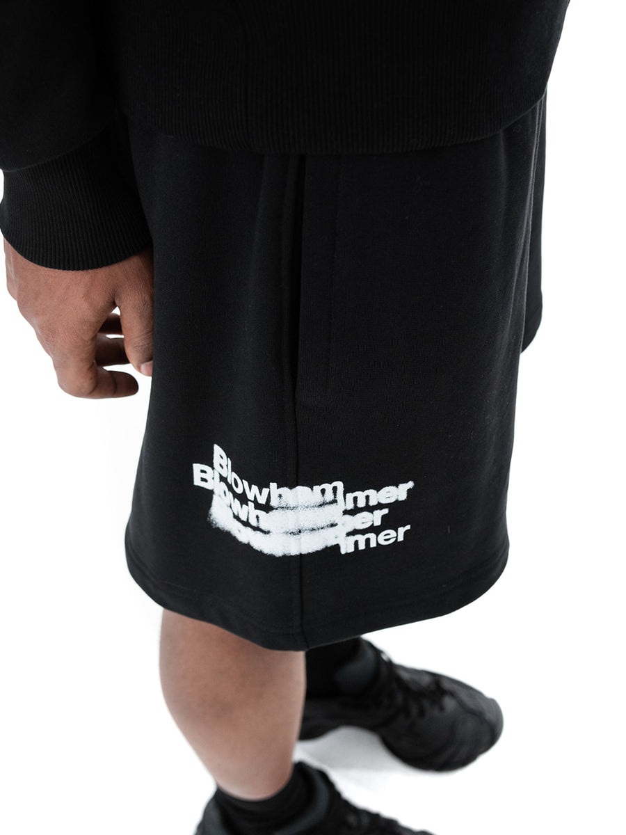 Schwarze Bermudashorts Stencil, Detail des Prints