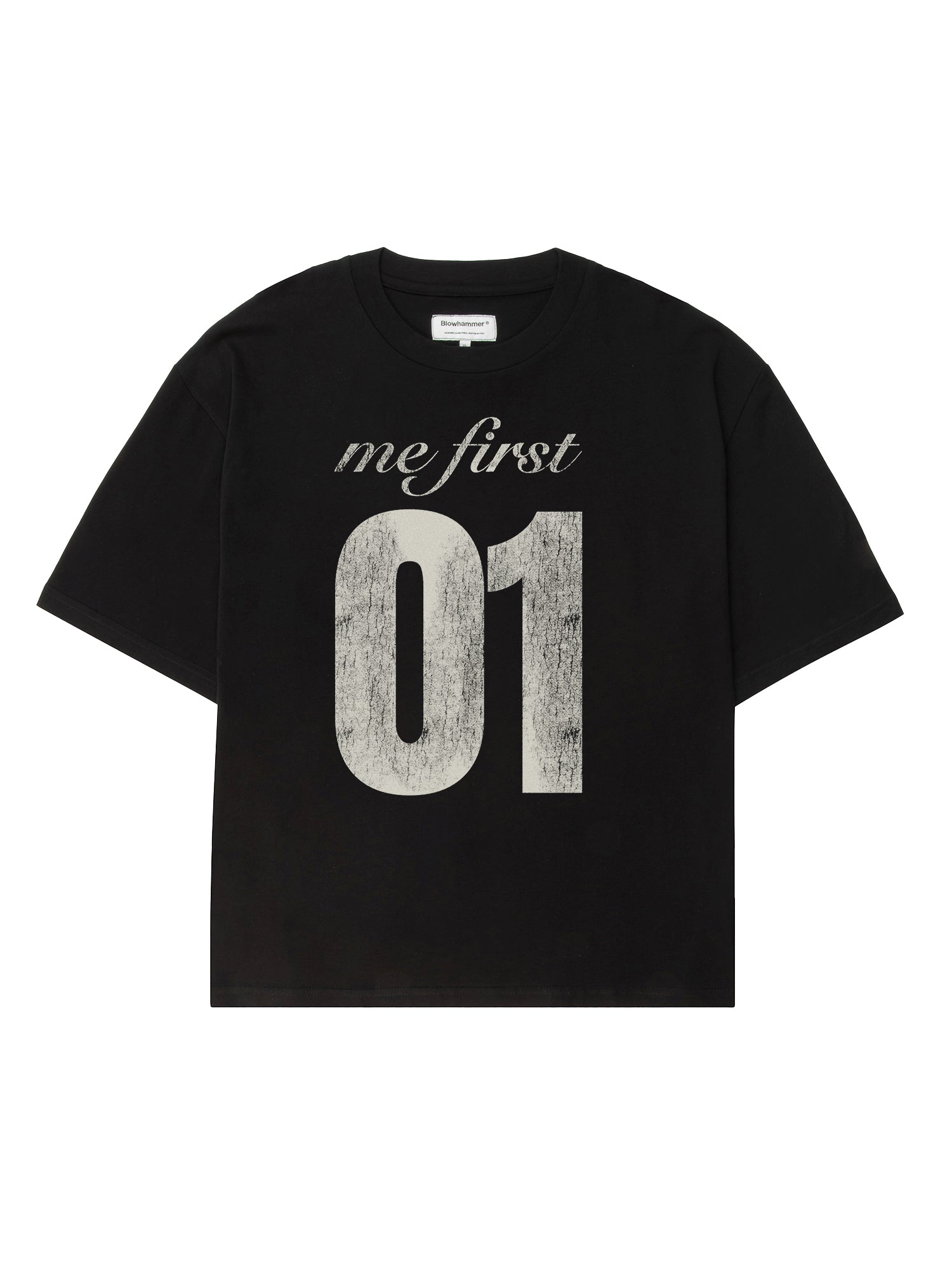 Sort boxy T-shirt MeFirst01, set forfra