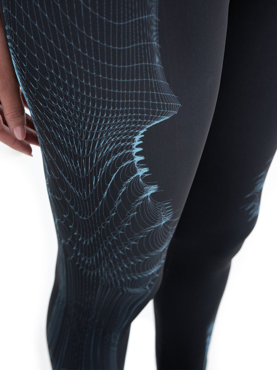 Black UV Wired leggings, print detail