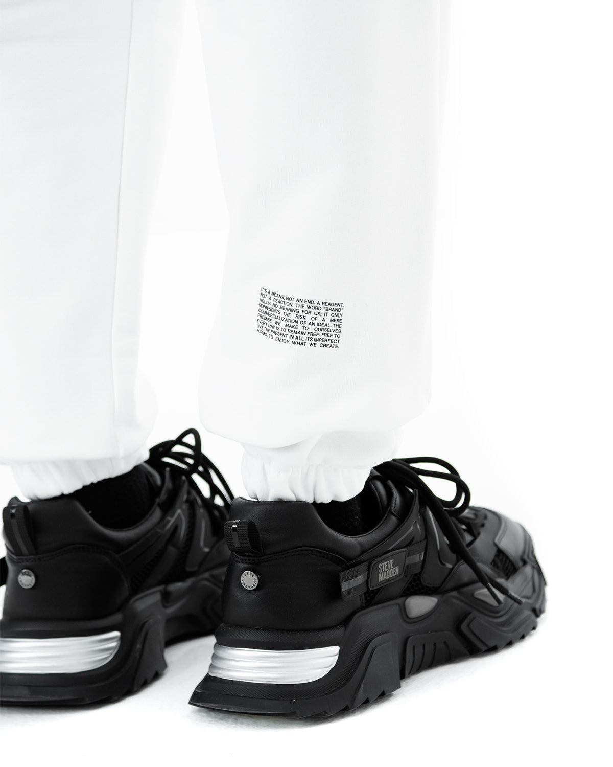 Classic White Joggers | Blowhammer